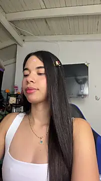 Snapshot of Milleradhara24 chatting on February 18, 12:50 am Milleradhara24 online show from February 18, 12:50 am