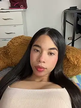 Snapshot of Milleradhara24 chatting on March 5, 8:16 pm Milleradhara24 online show from March 5, 8:16 pm