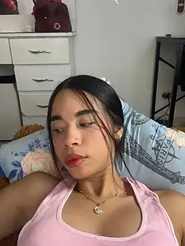 Snapshot of Milleradhara24 chatting on March 14, 7:41 pm Milleradhara24 online show from March 14, 7:41 pm