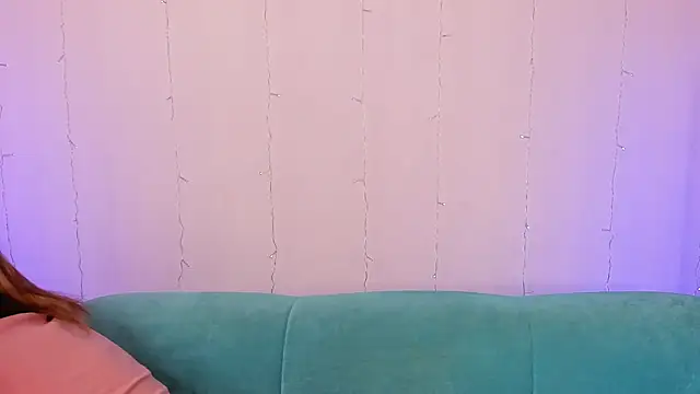 Snapshot of RikkiChoco chatting on November 3, 8:26 am RikkiChoco online show from November 3, 8:26 am