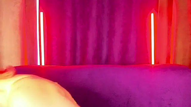 RikkiChoco online show from March 8, 2:04 am