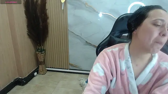 gabriella storm tf online show from February 5, 1:21 am