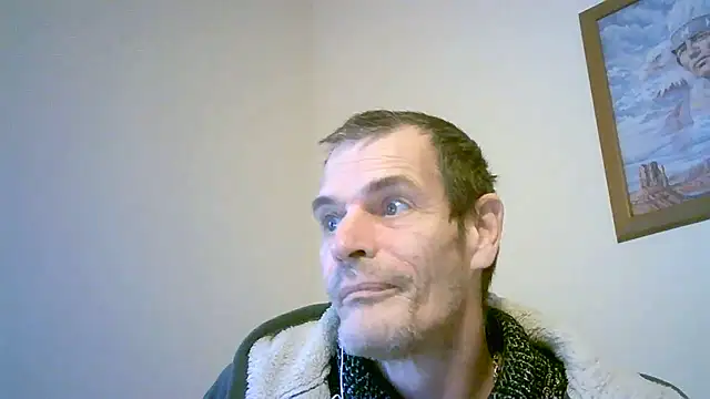 Snapshot of paulus52 chatting on November 16, 2:22 pm paulus52 online show from November 16, 2:22 pm