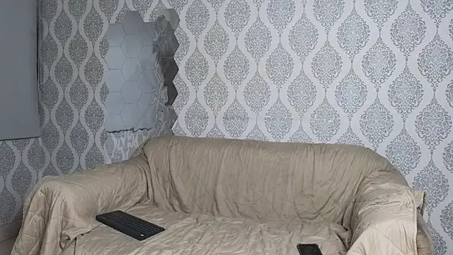 Snapshot of Boy_savoy chatting on December 4, 7:28 am Boy savoy online show from December 4, 7:28 am