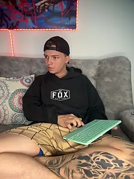 Snapshot of Nick_orion chatting on November 24, 12:27 pm Nick orion online show from November 24, 12:27 pm