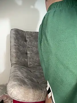 Snapshot of Nick_orion chatting on December 14, 8:02 pm Nick orion online show from December 14, 8:02 pm