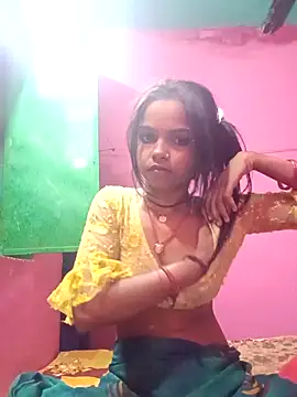 Snapshot of Rakhi_singh chatting on November 6, 12:33 am Rakhi singh online show from November 6, 12:33 am