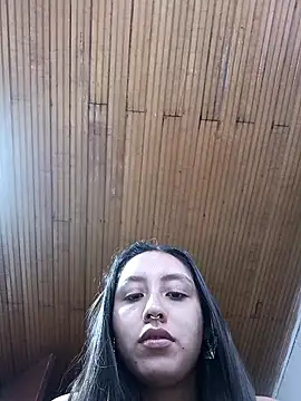 Snapshot of naughtygoddesss_ chatting on November 21, 3:33 pm naughtygoddesss online show from November 21, 3:33 pm