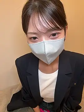 Snapshot of ARISU_1205 chatting on November 25, 2:06 pm ARISU 1205 online show from November 25, 2:06 pm