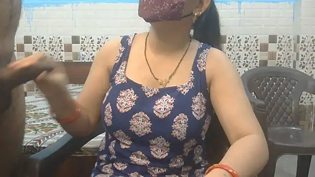 Snapshot of Sneha_lovely01 chatting on June 30, 12:17 pm Sneha lovely01 online show from June 30, 12:17 pm