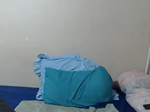 SexyLipss  online show from April 26, 1:47 am