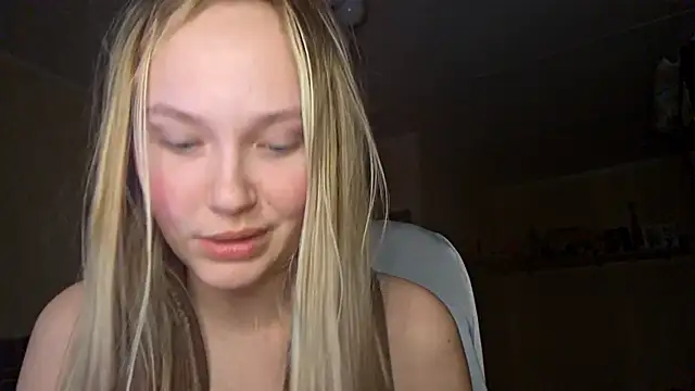 KarinRobertson online show from March 2, 4:03 pm