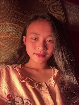 Li ve online show from February 10, 2:32 pm