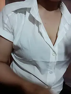 Sara pusyy online show from June 4, 5:13 am