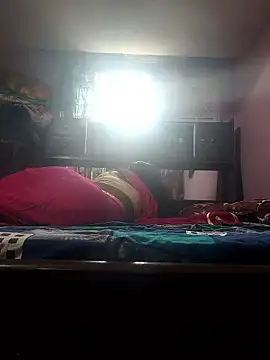 hyd couple7878 online show from May 6, 9:36 am