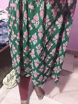 hyd couple7878 online show from June 26, 10:19 am
