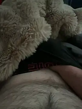 adamblunt59 online show from June 1, 12:01 am