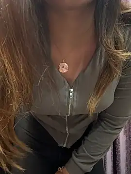 Angel-pune001 online show from February 22, 8:46 am