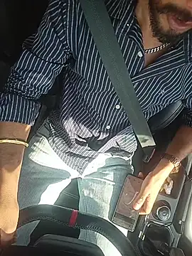 Snapshot of sexychd chatting on November 27, 5:20 am sexychd online show from November 27, 5:20 am