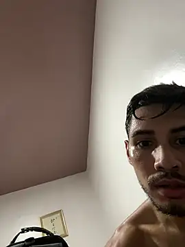 meninadeparis online show from February 4, 10:26 pm