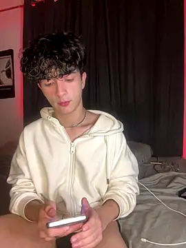 Snapshot of lion_cherry21 chatting on November 25, 7:19 am lion cherry21 online show from November 25, 7:19 am