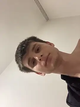 Snapshot of zackdelfon chatting on November 23, 6:52 pm zackdelfon online show from November 23, 6:52 pm