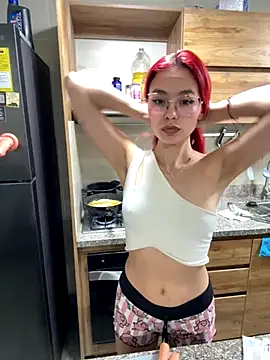 Snapshot of rossyhonney chatting on November 29, 2:25 am rossyhonney online show from November 29, 2:25 am