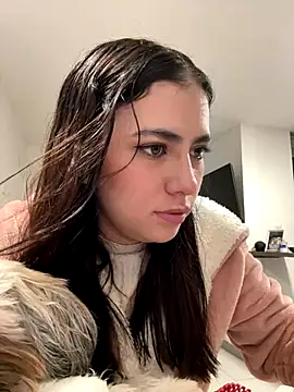 Snapshot of Shanell_c chatting on December 19, 2:07 am Shanell c online show from December 19, 2:07 am