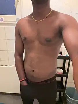 Snapshot of Unga30 chatting on November 3, 4:30 pm Unga30 online show from November 3, 4:30 pm