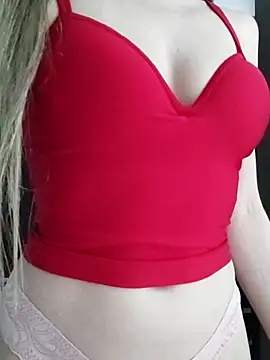 Snapshot of Melzinhasweet chatting on November 29, 12:24 am Melzinhasweet online show from November 29, 12:24 am