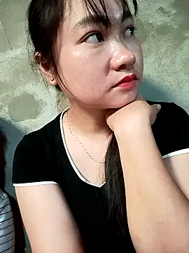 Snapshot of buom-xinh chatting on November 11, 4:01 am buom-xinh online show from November 11, 4:01 am