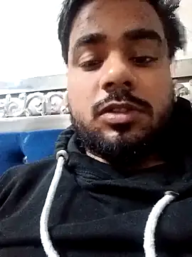 Snapshot of naughtyboyjii chatting on November 12, 4:13 am naughtyboyjii online show from November 12, 4:13 am