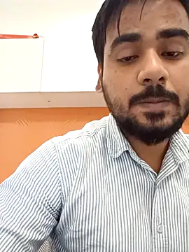 Snapshot of naughtyboyjii chatting on December 3, 7:49 am naughtyboyjii online show from December 3, 7:49 am