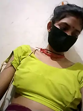 Snapshot of Jooli_cuty chatting on December 17, 6:14 pm Jooli cuty online show from December 17, 6:14 pm