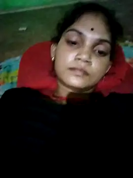 Snapshot of Jooli_cuty chatting on May 9, 7:52 pm Jooli cuty online show from May 9, 7:52 pm