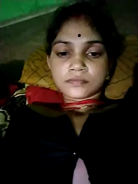 Snapshot of Jooli_cuty chatting on May 19, 4:46 pm Jooli cuty online show from May 19, 4:46 pm
