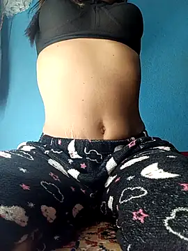 Snapshot of Saniya76 chatting on December 4, 4:05 pm Saniya76 online show from December 4, 4:05 pm