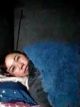 Snapshot of be-yeu chatting on December 2, 1:50 pm be-yeu online show from December 2, 1:50 pm