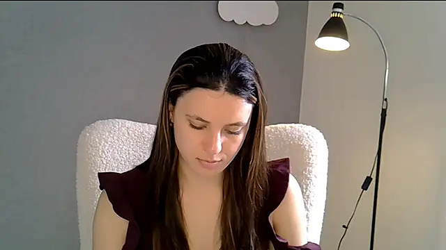 KiraHoney online show from April 24, 11:12 am