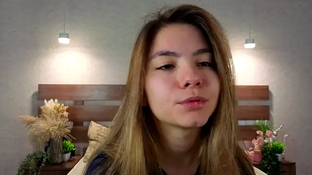 MargieDavidson online show from February 9, 8:40 am