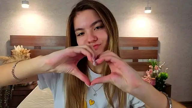 MargieDavidson online show from February 10, 8:40 am