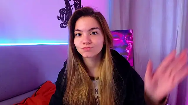 MargieDavidson online show from February 26, 8:35 am