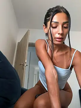 VickyM99 online show from July 11, 1:36 pm