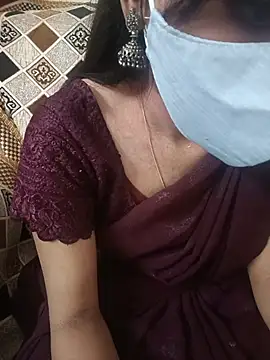 Snapshot of Tamil_White_Rose chatting on July 29, 6:17 pm Tamil White Rose online show from July 29, 6:17 pm
