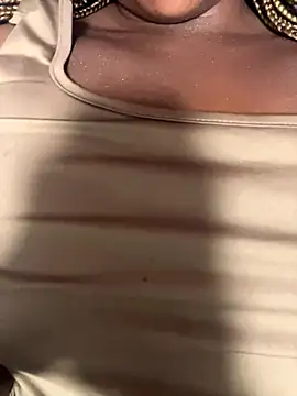 Snapshot of Naughty_JessieX chatting on November 28, 8:44 pm Naughty JessieX online show from November 28, 8:44 pm