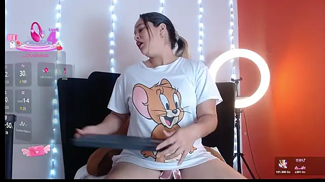 wandalive online show from November 7, 5:40 am