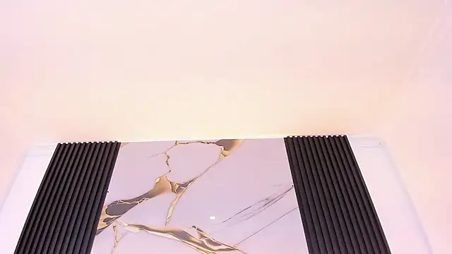 Mia Devereaux167 online show from February 26, 7:02 pm