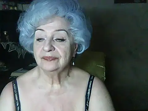 Snapshot of ValeriaKroww chatting on July 4, 5:41 pm ValeriaKroww online show from July 4, 5:41 pm