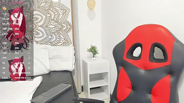 Snapshot of Lilith_Aliany_ chatting on December 20, 2:24 pm Lilith Aliany online show from December 20, 2:24 pm