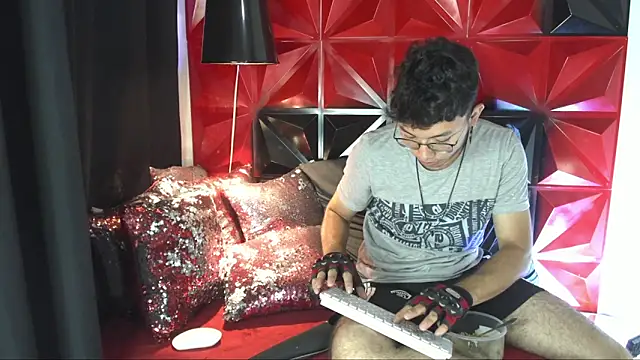 alexy re online show from November 17, 5:30 pm